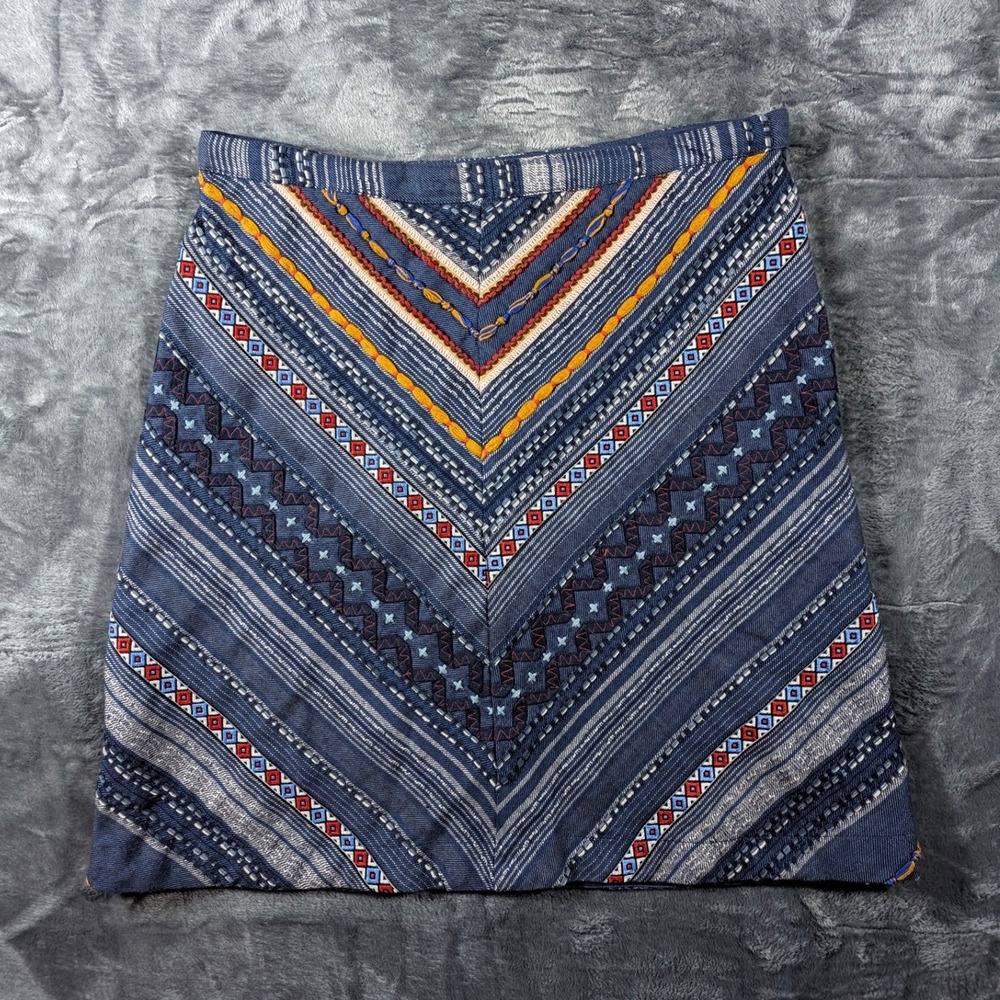 Maeve by Anthropologie Blue Embroidered Chevron Mini Skirt Size 10 Boho A-Line